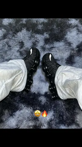 SHOXXX TL 🤩🔥 Checkout na habang sale pa bro!!! #shoes #nikeshox #nikeshoxtl #foryoupage #fyp 