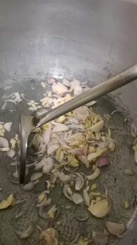 แกงมัสมั่นแพะ มีวันเสาร์วันเดียวนะคะ #ร้านโรตีบังหนุ่ยซอย9ระนอง  #แกงมัสมั่นแพะ #อาหารมุสลิม 