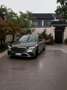 “我从不相信 命运可以击败一个有骨气的人”#奔驰s级 