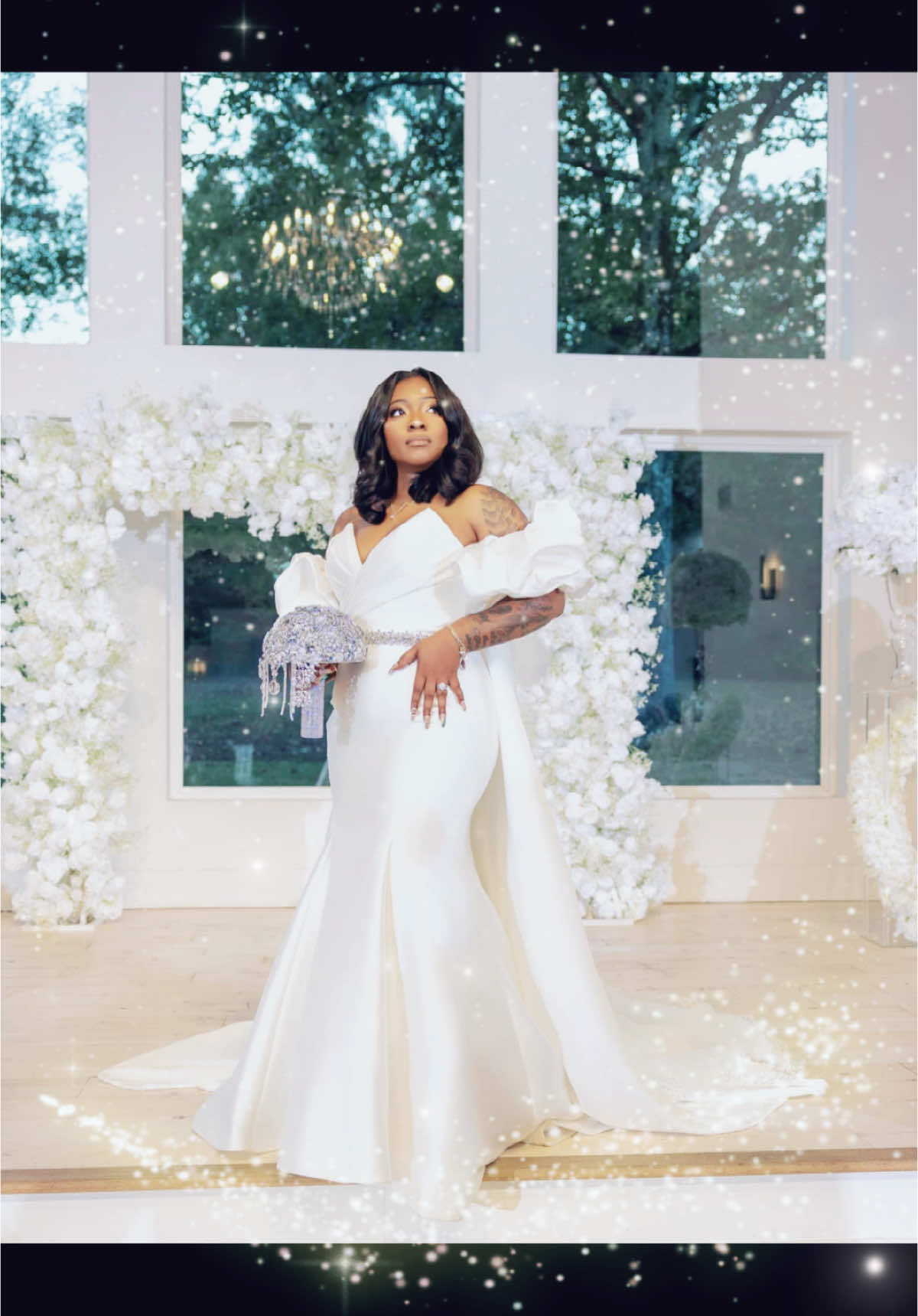 Beautiful, she carried the HELL out of that full brooch. She made that dang look damn goooood#viralvideo #wedding #bouquet #itsmyday #blingbling #brooch #planningawedding 