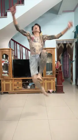 Tý Thì...😂😂@Hiếu mullet Shop @Cụ Tổ Mullet 