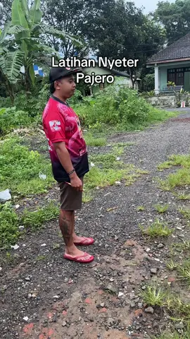 Latihan nyeter pajero