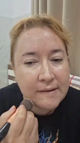 I'm doing beautiful evening makeup. Elon Musk #Makeup #makeupartist #stylist #ElonMusk #cosmetics 