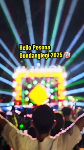 Akhirnya hujan sudah reda dan bisa dibuka 🥹🔫 @HKS AUDIO PRODUCTION @kreator_kampoengtrem #Pesonagondanglegi2025 #Pradiptalighting #Rainbowinthesky 