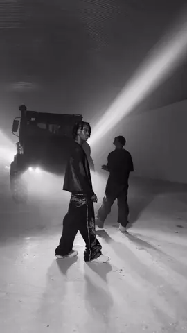 We don’t die @Sarkodie 