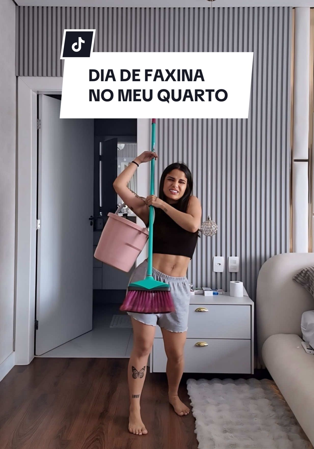 Vem dar uma faxina no meu quarto comigo ✨ • #cici #dola #br 