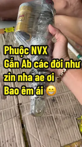 Cảm ơn a trai Q9 ủng hộ e cặp phuộc NVX gắn Ab160 ... Siêu êm nha ae ơi ... phuộc zin sốc đau lưng ae thử trải nghiệm dòng này nha ... 😁