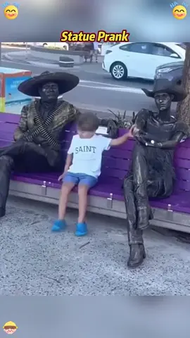 Statue prank 😂😂😂#statue #prank #fyp #usa 