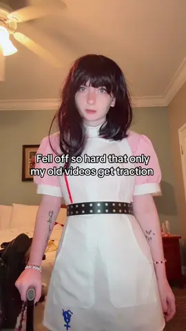 this app is so garbage #foryou #danganronpacosplay #danganronpa #mikantsumiki #mikantsumikicosplay 