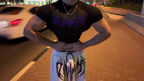 me heart lamp | code euan @Breathedivinity drop 20th black friday 20% off #GymTok #fyp #bodybuilding #veins 