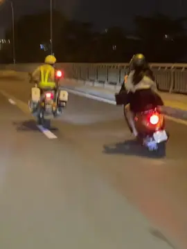 đố anh bắt dc em🤣#xuhuong #xuhuongtiktok #csgt #csgt_vietnam 