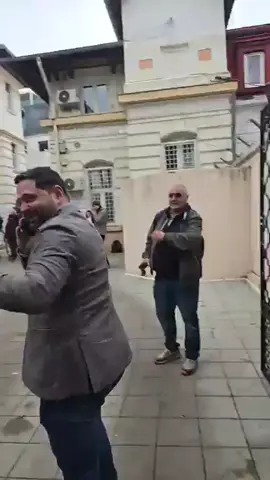 Deputatul POT Chiriță Răzvan.Mirel , liderul de grup POT din camera deputatilor  instanta a dat începerea judecăţii pentru infractiunea falsul în înscrisuri sub semnătură privată (art.322 NCP), abuzul în serviciu (art.297 NCP), falsul informatic (art.325 NCP).