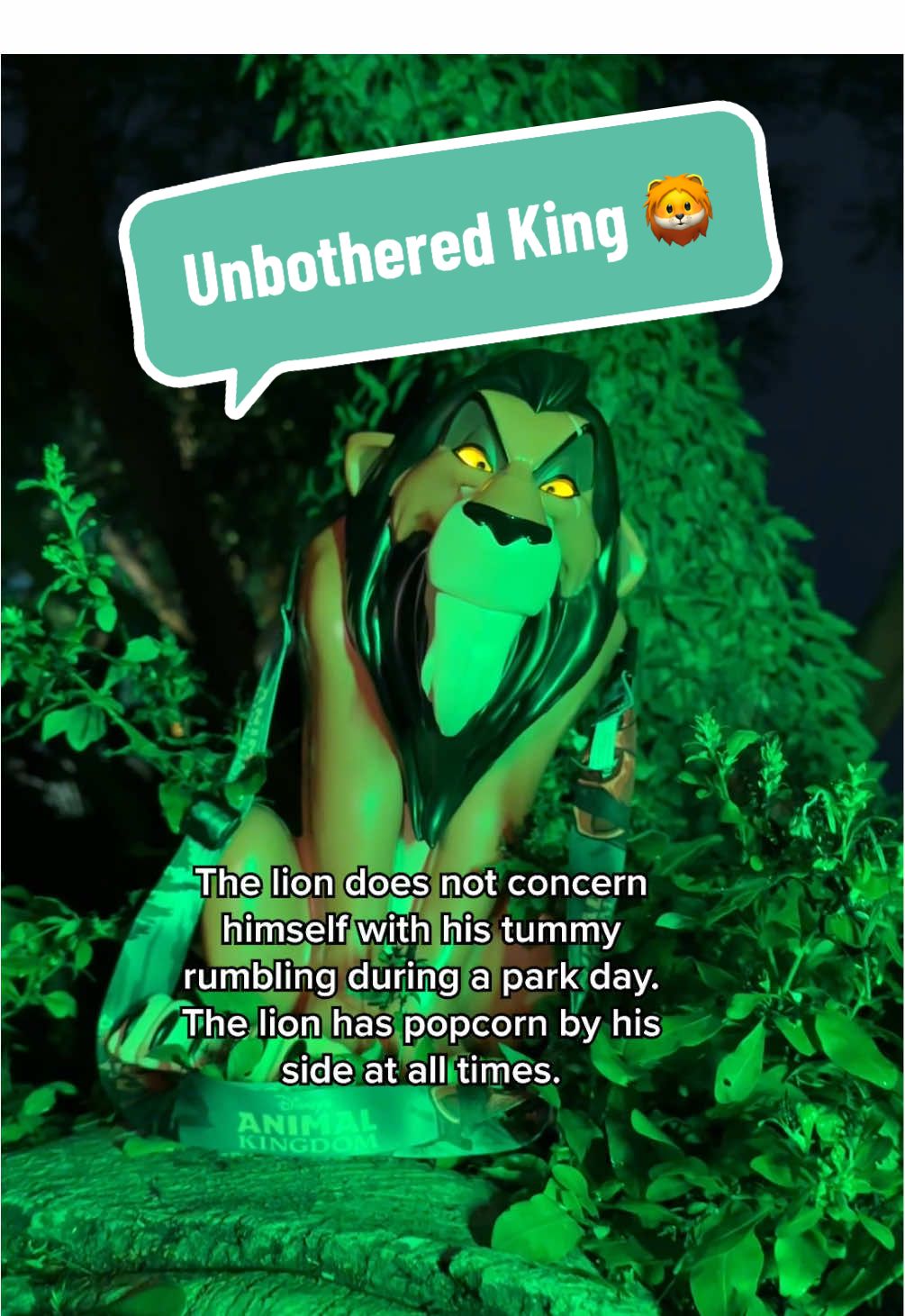 BE PREPARED 👀 A Scar Bucket and Ed Hyena Sipper are now available at #AnimalKingdom 🦁🌳 #LionKing #PopcornBucket #Scar 