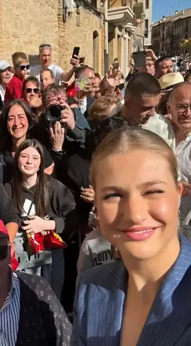 ¡Es un placer conocerlos a todos!  🥰 #princessleonor #princessleonorofspain #princesa 