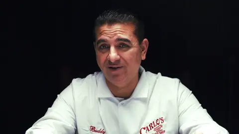 Carlos Bakery x Mike's Hot Honey 🍯🔥 🇮🇹 -Hot Honey Pepperoni Pizza  -Hot Honey Latte -Hot Honey Drizzled Doughnut LIMITED TIME ONLY