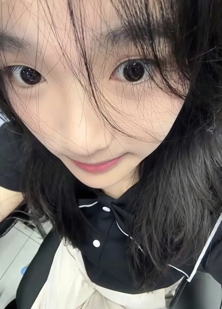 erineee #gen12jkt48 #fypdong #catherinevalenciajkt48 #erinejkt48 #ketuabebekjkt48 