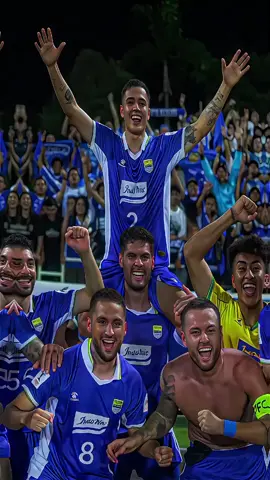 nih versi persib bandungg🥶🤭,bantu salin tautan semuanya🤬. #prisetalighmotion #jj120fps #jj60fps #persibbandung #foryoupage 