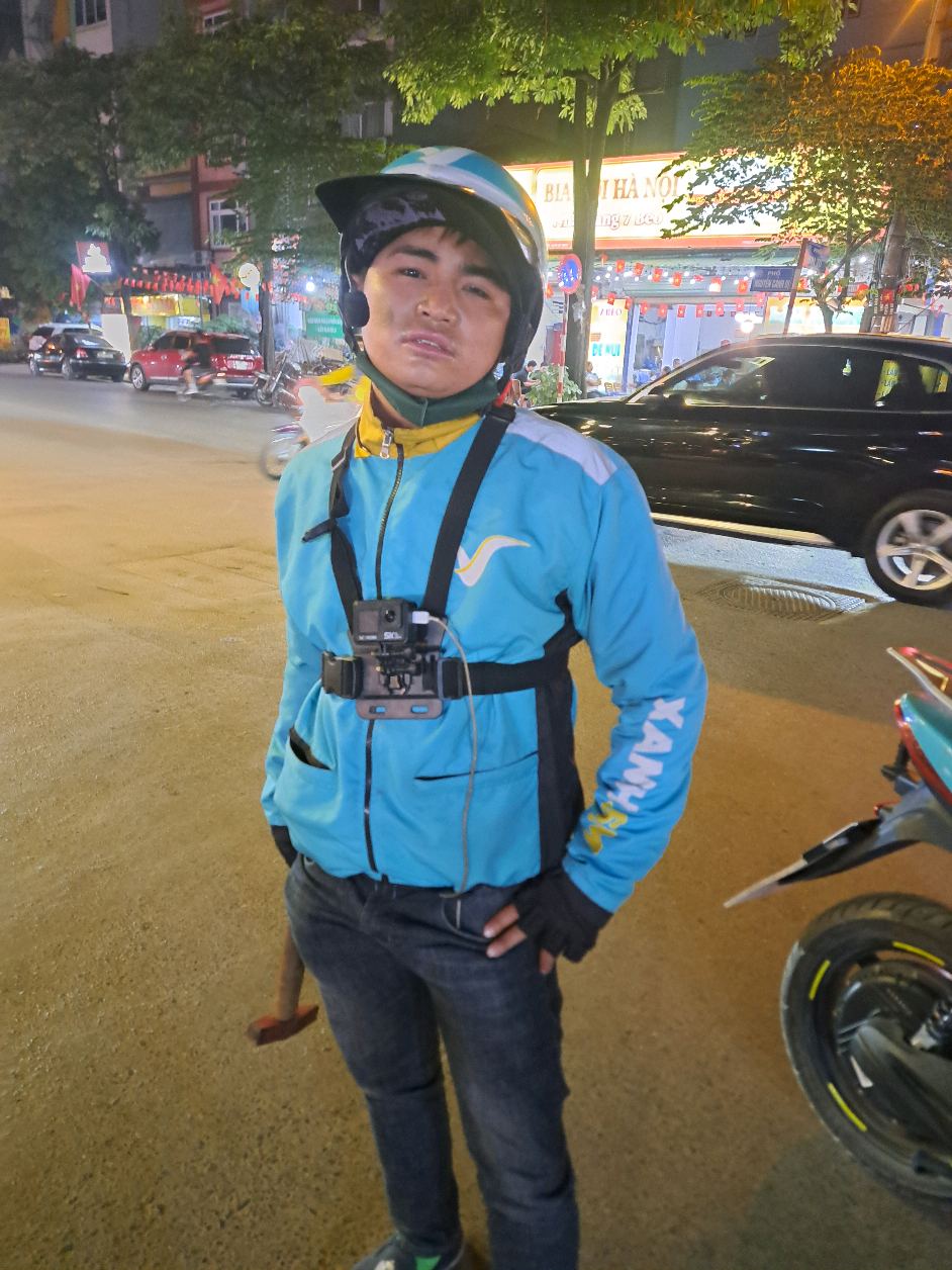 Anh vác cả 🔨 ra doạ em, làm em sợ.  #XanhSM #XUHƯỚNG #hottrend 