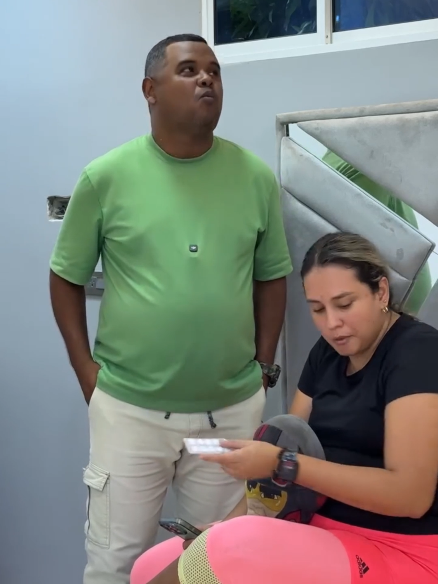 Hoy no hay excusas #elreyylajefa #parejas #comedia