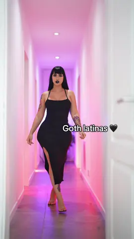 Latinas goth 🖤