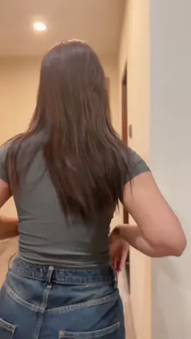 ဒီ hotel ဘယ္လိုလဲေပါ့  🤭😁😁😁😁