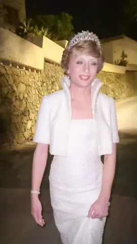 #halloween #bang #ladydi #diana #camilla 