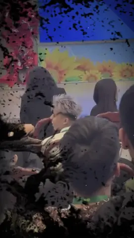 Học ra học còn chơi ra chơi 