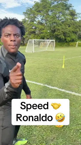 Just like Cristiano fr 🤣 (via @IShowSpeed) #futbol #cristianoronaldo #ronaldo #ishowspeed 