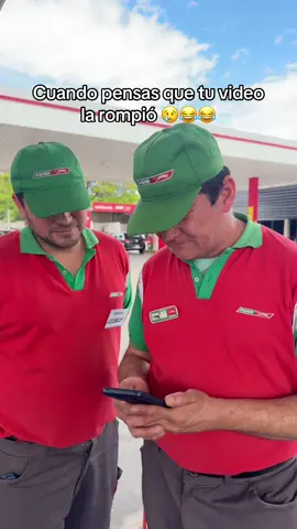 La vida del influencer 😂  #paratiiiiiiiiiiiiiiiiiiiiiiiiiiiiiii #playeros #fyp #estaciondeservicio⛽ #humor 