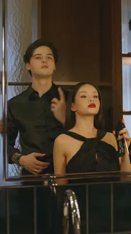 Anzeige| When opposites attract - Good Girl & Bad Boy by @Carolina Herrera #GoodGirlCarolinaherrera  #BadBoyCarolinaHerrera 