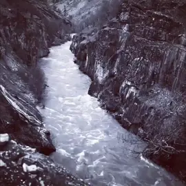 Yaxşı oğlan olmağa çalışmıyın, yaxşı övlad olmağa çalışın, yaxşı oğlan ömürlük olmasa yaxşı övlad ömürlük qalacaq)19:48#fyppppppppppppppppppppppp #keşfetbeniöneçıkar #keşfetteyizzz #tutacaq🔥 #tutsunbu 