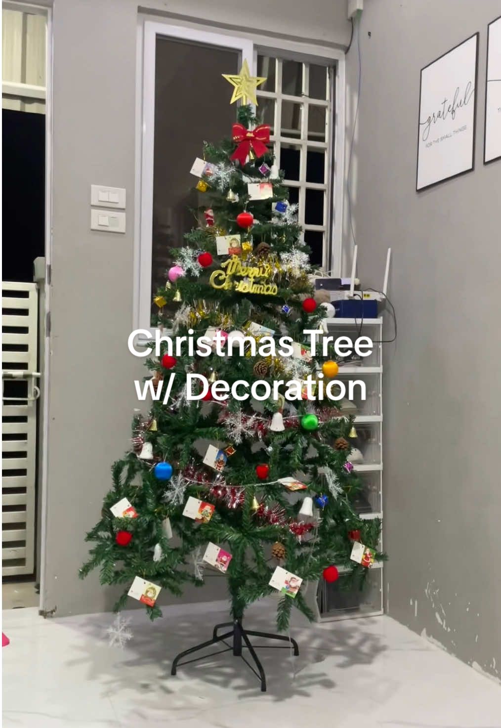 buy now habang mura pa gew! #christmas #christmastree #christmasdecor #christmastreedecorating #christmastreewithfreedecoration