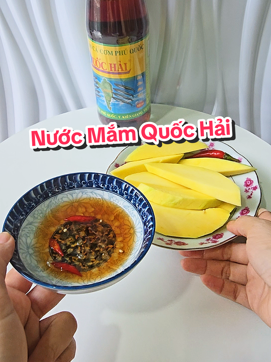 Nước Mắm Phú Quốc Quốc Hải 500ml đặc biệt chai sành 42 đạm ngon #nuocmam #nuocmamtruyenthong #nuocmamquochai #nuocmamphuquoc #giagiashop 