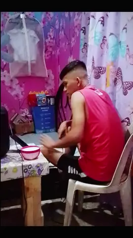 Honey 🥺🥰 #singingchallenge #fyp #howamisupposedtolivewithoutyou #goldiesoftiktok 