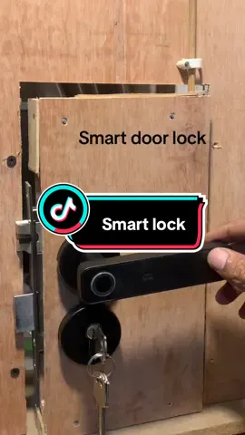 Rekomendasi kunci rumah kekinian smart door lock rumah aman praktis #creatorsearchinsights #rumahaman #kuncirumahpintar #smartdoorlock #smartlock 