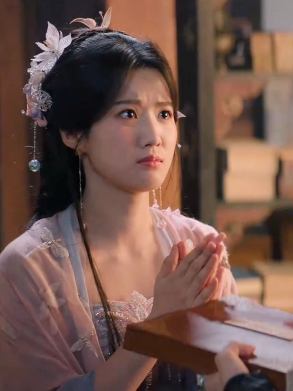 Ji Bozai & Ming Yi Core. #loveintheclouds #chinesedrama #cdrama #luyuxiao #houminghao 