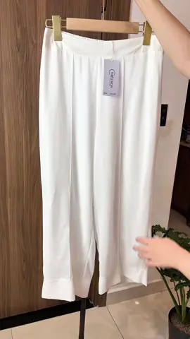 Quần voan cao cấp mặc sang dễ phối đồ .  #thoitrangnu #quầnvoanongsuong #thieuhoa #quanongsuong #quantrungniencaocap 