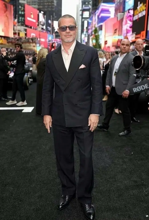 #fyp #global #bradpitt #views #blowthisup @TikTok @TikTok Shop 🇺🇸 