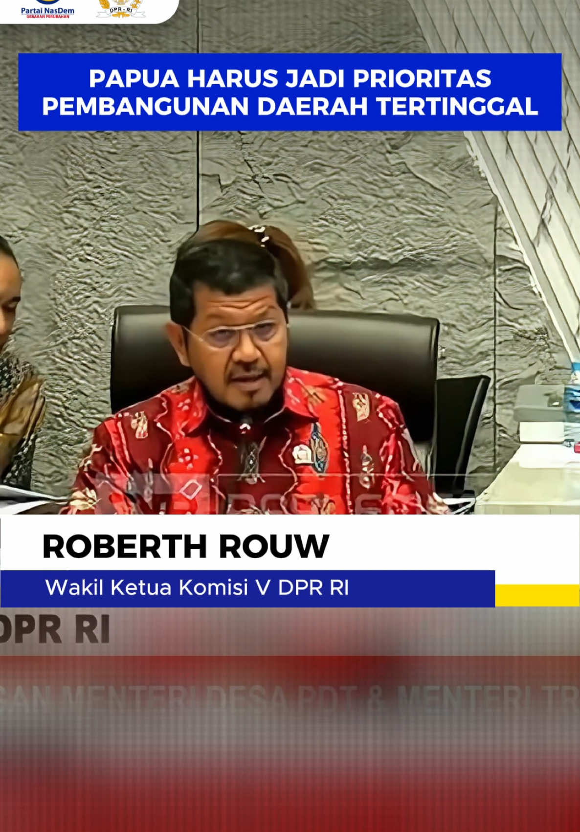 Wakil Ketua Komisi V DPR RI, Roberth Rouw, mendesak pemerintah untuk memberikan porsi prioritas yang lebih besar dalam program pembangunan desa dan daerah tertinggal bagi wilayah Papua #fraksinasdem #dpr #indonesia #pembangunan #papua 
