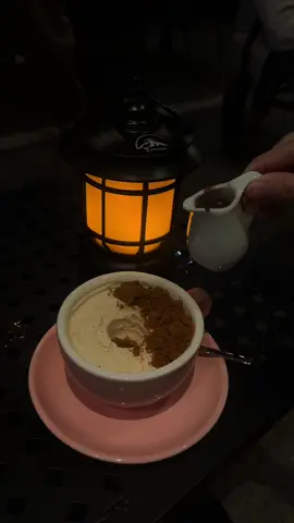 Lần đầu chưa có kinh nghiệm nên đổ hơi tràn 🥹 #cafe #chocobomb #chocolava#chocoohanoi #xuhuong 