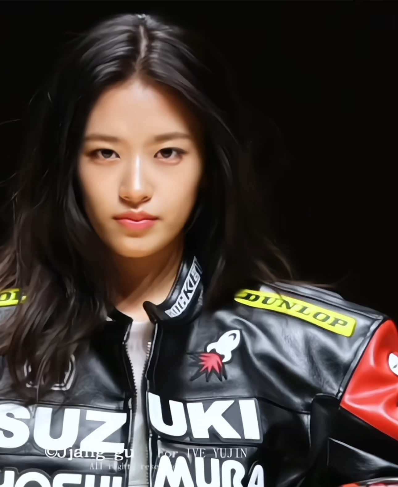 “ สนามนี้เรียกว่าเดิมพันด้วยชีวิต ” ‘ ก็คุณๆแต่ละคนลงข้างนักแข่งของตัวเองไว้สูงมาก ใครชนะคงมีรางวัลให้อย่างงาม ’ “ แล้วรู้มั้ยว่ารางวัลคืออะไร? ” [ #winrina #annyeongz #petalz #bbangsaz #fyp ]