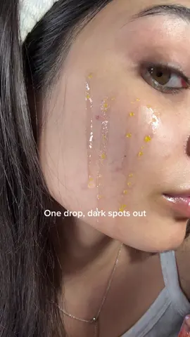 the @PURITO SEOUL TXA 6 Niacinimide 10 Retinal Serum is everything when it comes to fading dark spots🤌🏼🤌🏼 #Purito #puritoTXAserum #Retinal #darkspots #hyperpigmentation