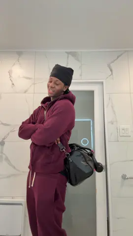 @Himra @Aya Nakamura ☺️ POUR LA CONNEXION ♾️🫦👌