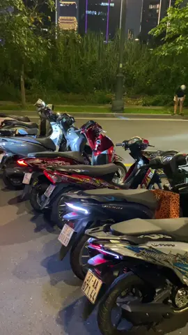 nay nhiều idoi dữ vậy ta🤣 #xh #vairal #q1 #caubason #fypシ゚ 