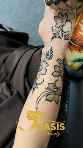 #fyyyyyyp #hennaclases #oasisbeautysalon #hennaartist @Oasis school of beauty 