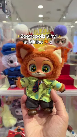 🦊🐰 La città degli animali sta per tornare sul grande schermo! 🎬✨ E da Miniso trovi già le nuove Vinyl di Zootropolis, super dettagliate e tutte da collezionare! 🛍️💥 📍Disponibili ora al Centro Commerciale Da Vinci 🌆💙 👉 Nick, Judy e tanti altri personaggi ti aspettano per prepararti all’uscita del film! 🐾 📩 Per qualsiasi informazione, scrivici direttamente nei DM su TikTok 💬 #miniso #zootropolis #zootopia #nick #judy @MINISO @Disney 