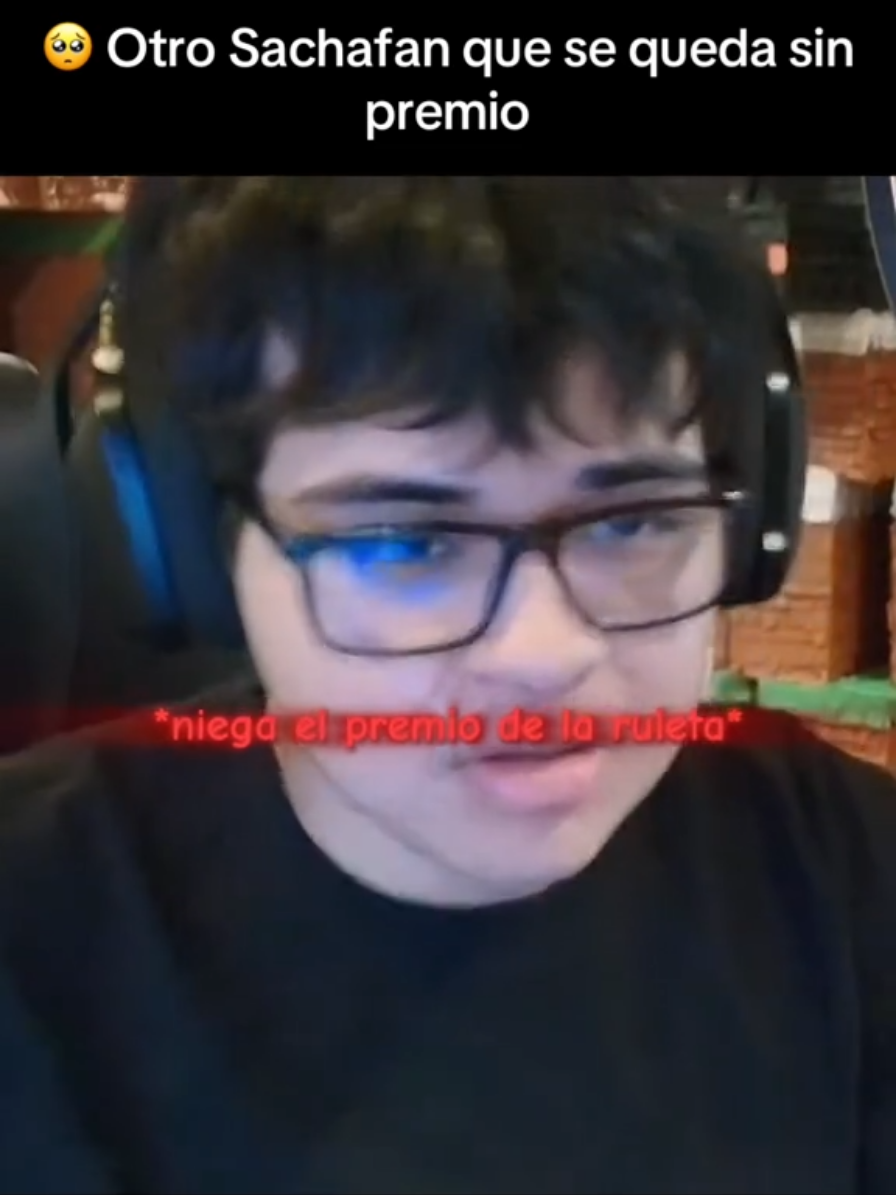 Really, is that your idol..? #kickclips #perú #sachauzumaki #sad #clips 