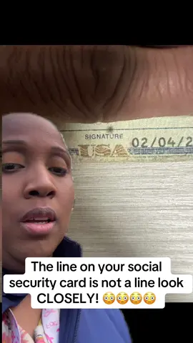 #greenscreen #socialsecuritycard #government Look closely at your social security card line you will be surprised!