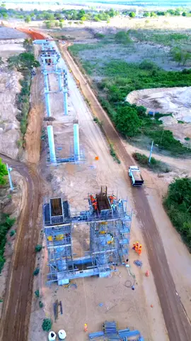 #riosaofrancisco #ponteemsaofrancisco #saofranciscomg #canalvelhochico #velhochico 