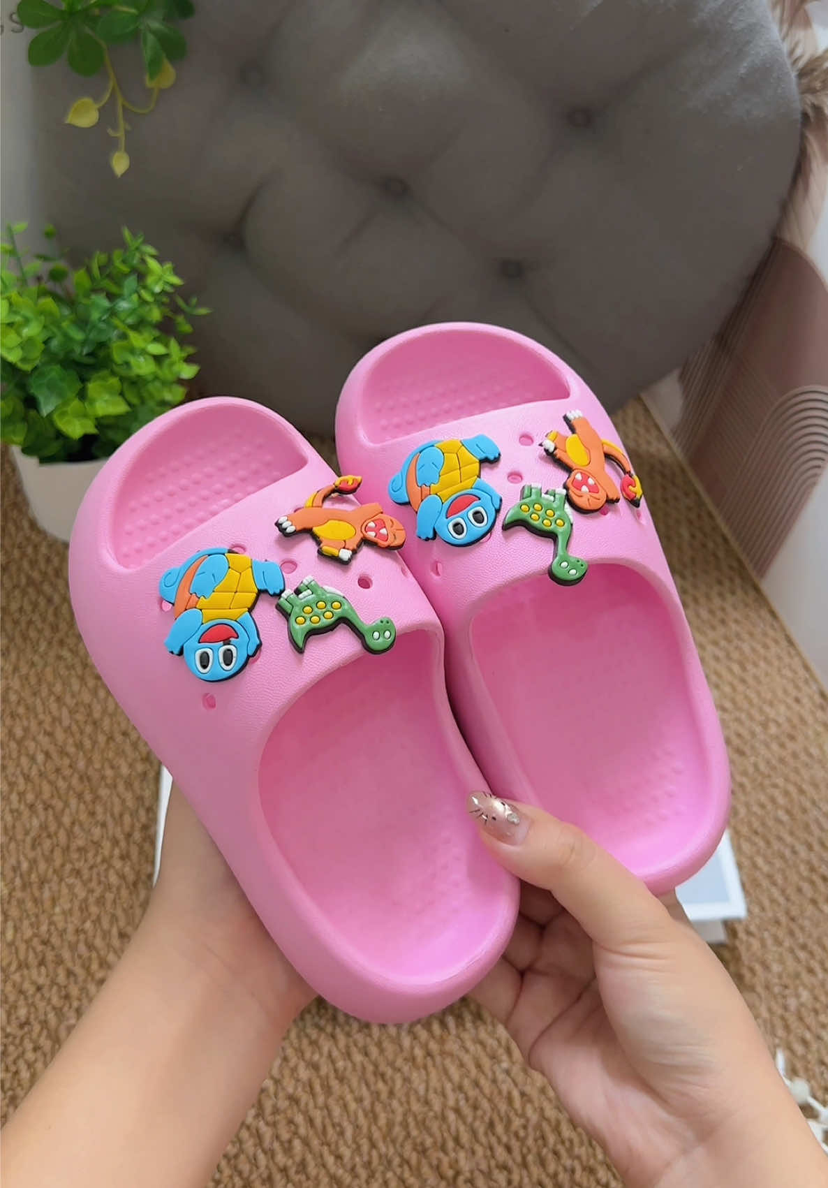 Dép lê cho bé #depchobe #deple #depbegai #giaydeptreem #tiemgiaycuanang 